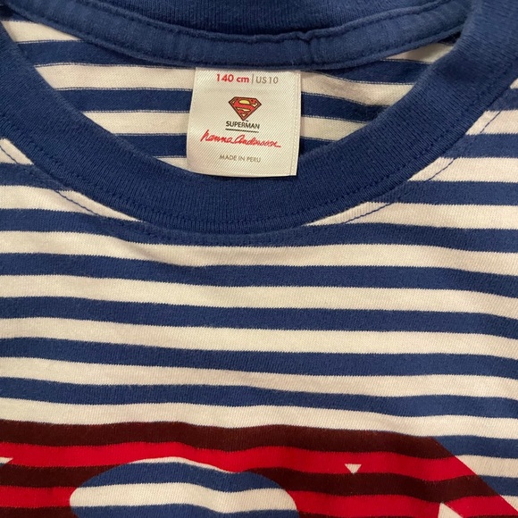 Gently used Superman shirt size 10 - Picture 2 of 2